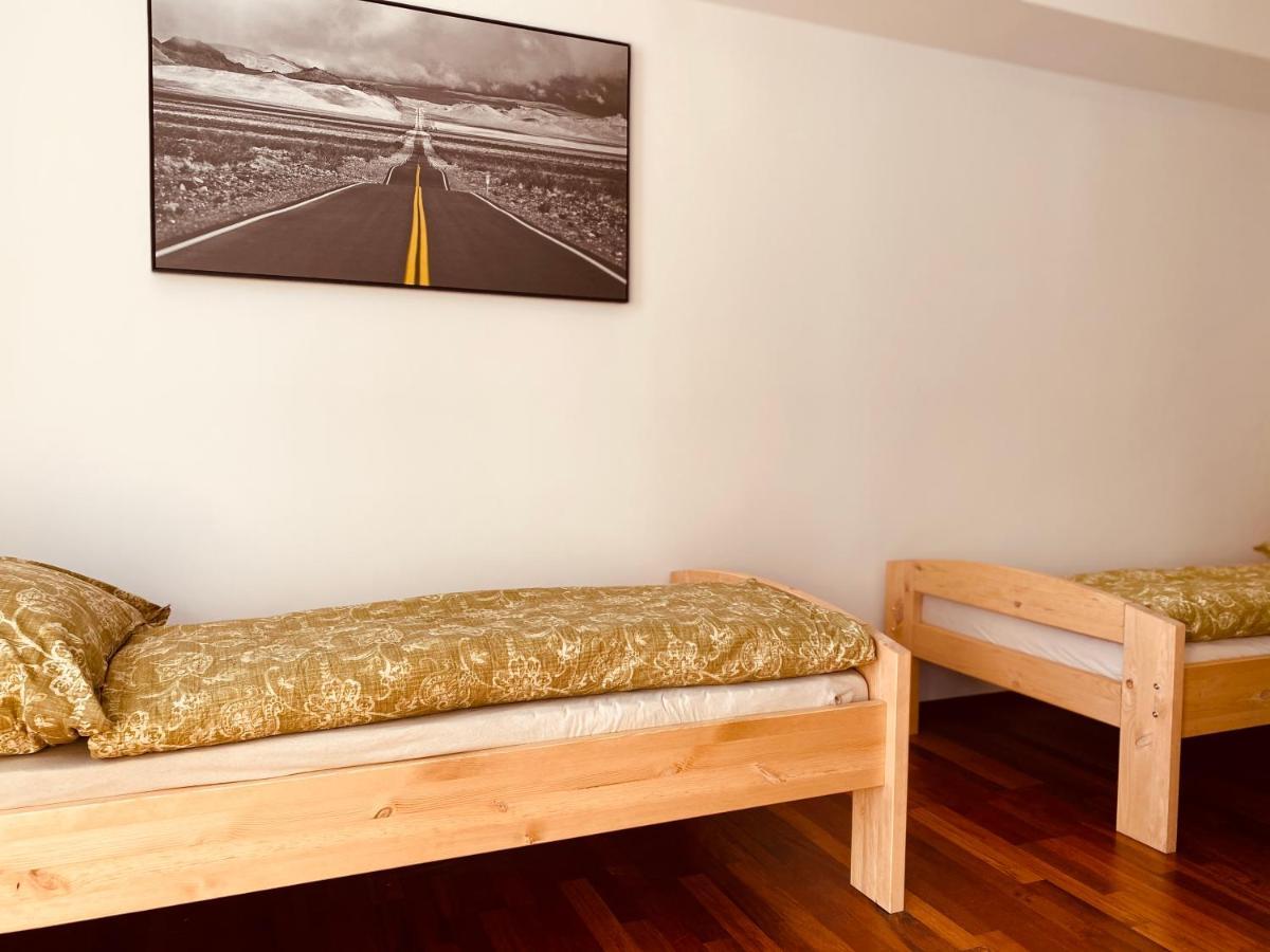 Moderne Wohnung In Eberswalde エクステリア 写真
